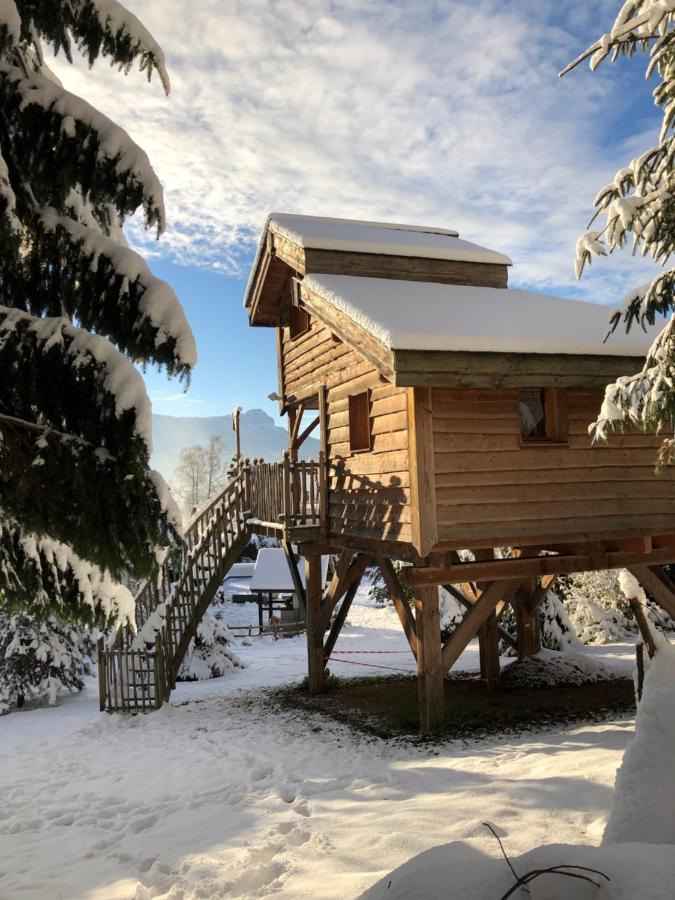 La Cabane A L'Oree Des Bornes Evires Luaran gambar