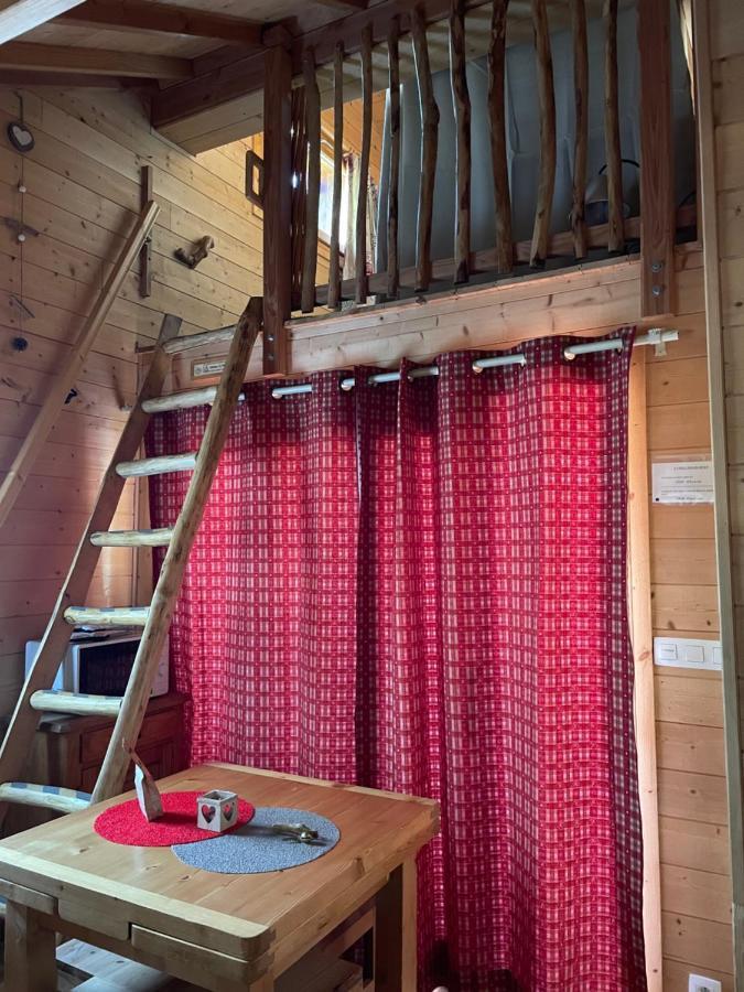 La Cabane A L'Oree Des Bornes Evires Luaran gambar